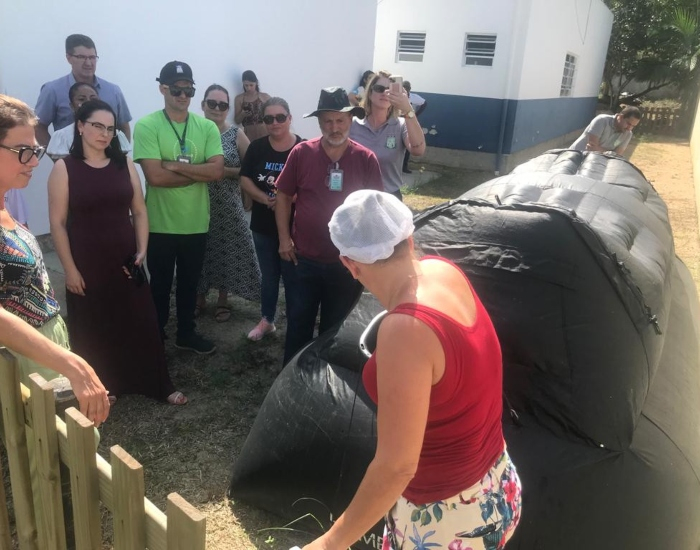 Capivari de Baixo são contempladas com biodigestores