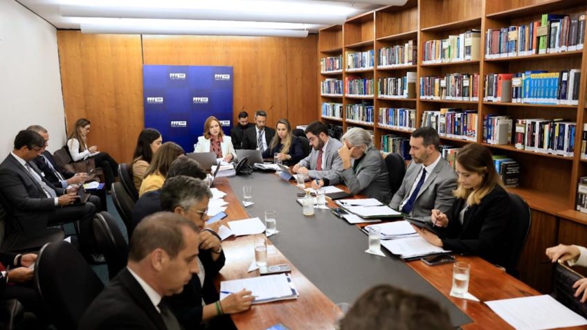 Representantes dos 3 Poderes participaram nesta 3ª feira (6.ago.2024) de reunião sobre "orçamento secreto"