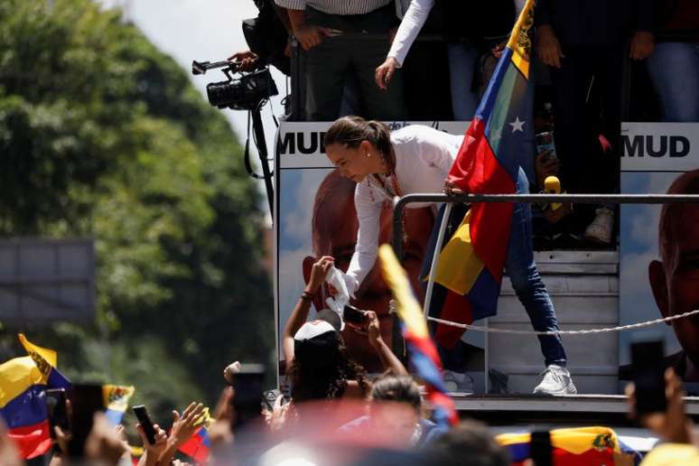 Líder de oposição venezuelana Maria Corina Machado participa de marcha em defesa da democracia, em Caracas
03/08/2024
REUTERS/Leonardo Fernandez Viloria