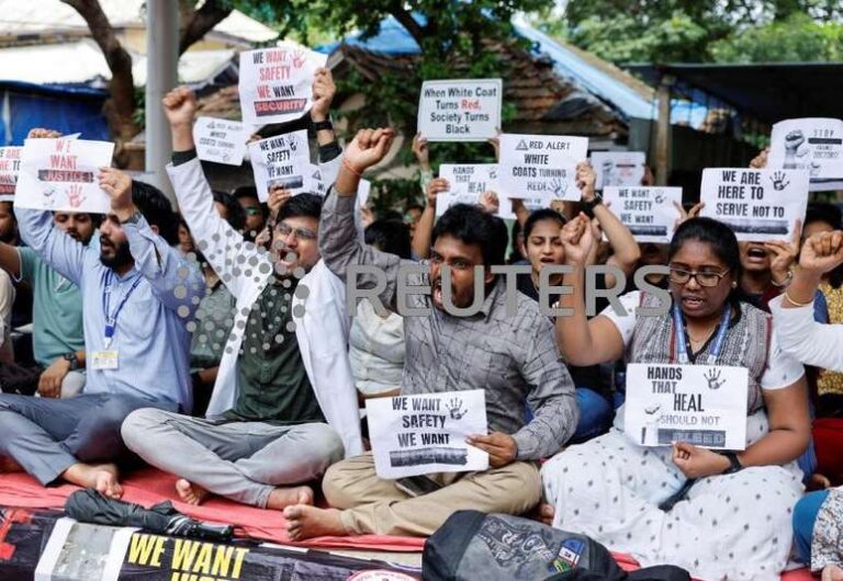 Medical staff shout slogans while holding placards at a hospital in Mumbai, after a nationwide strike was declared by the Indian Medical Association to protest the rape and murder of a trainee medic at a government-run hospital in Kolkata, India, August 17, 2024. REUTERS/Francis Mascarenhas