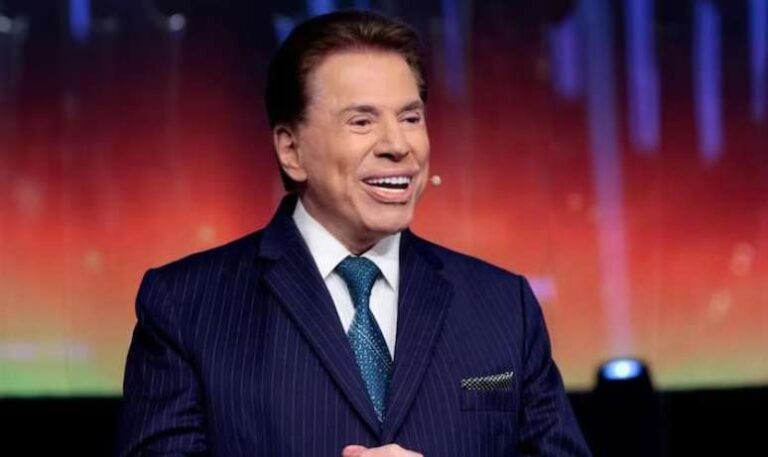 Silvio Santos durante seu programa no SBT