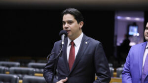 Deputado Júnior Mano