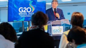 O ministro do Desenvolvimento Social, Wellington Dias, durante conversa com jornalistas sobre a 1ª reunião do G20 para tratar sobre uma aliança global de combate à fome e pobreza