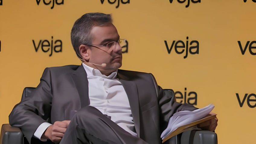 Maurício Lima, diretor de redação da Veja